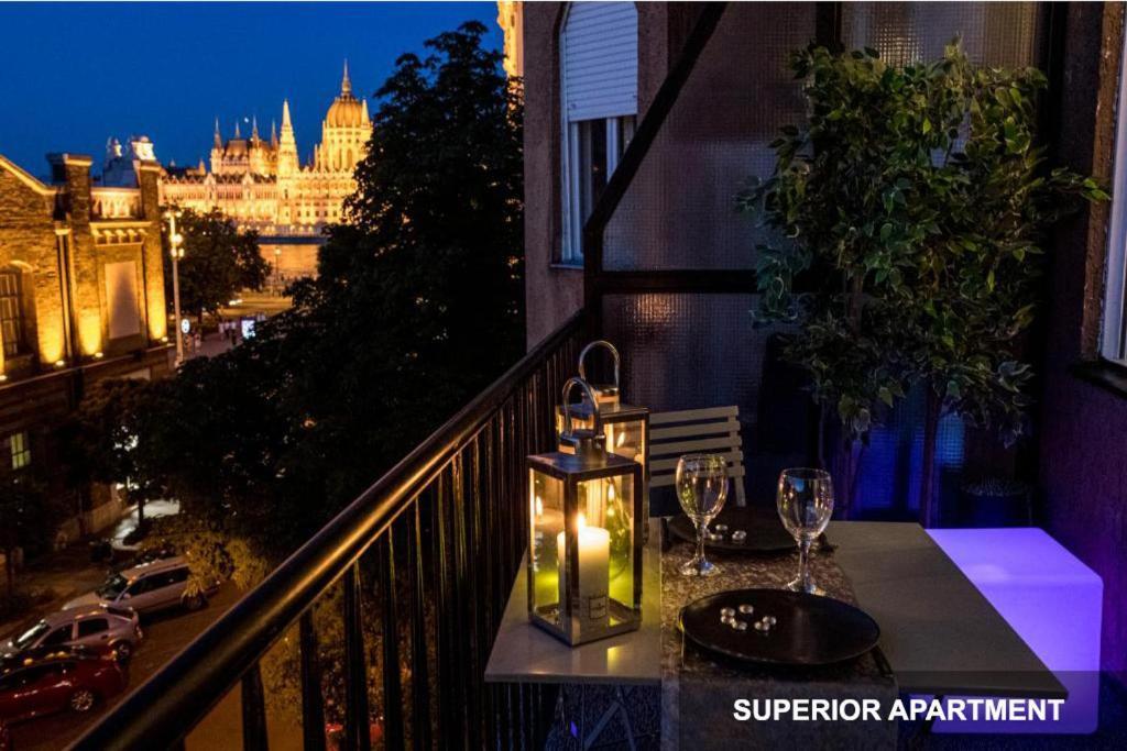 Bpr Agathe Elegant Suite With Parliament View Budapeşte Dış mekan fotoğraf